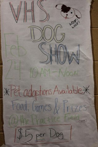 Verrado students and community members participated in the second annual Dog Show. The National Honor Society hosted the event on February 24. Photo credit to Krysyan Edler.