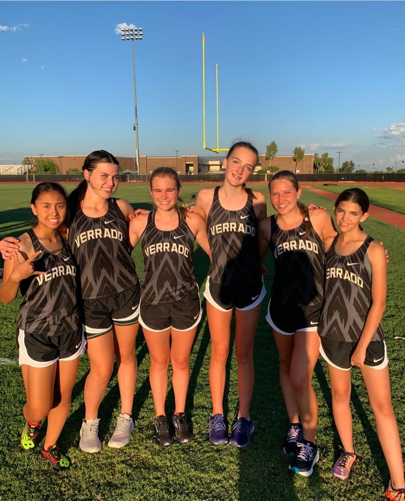 Verrado Cross Country Girls team, post race. The girls team is a very tight-knit team as there is only 6 of them.