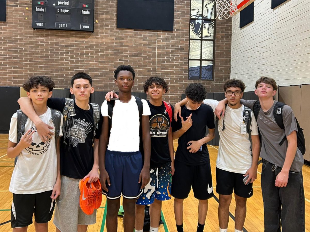 Players after a long practice! From right to left we have Tyler Smith, Abdiel Ozuna, Landon White, Chris Lopez, Davion Mitchell, Xavian Ponce, and Ian Barnard.