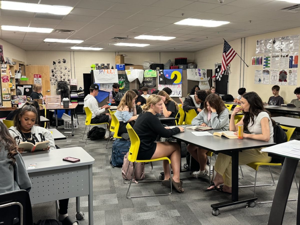Sophomores in Mrs. Summers' Honors English class read their own books everyday. 